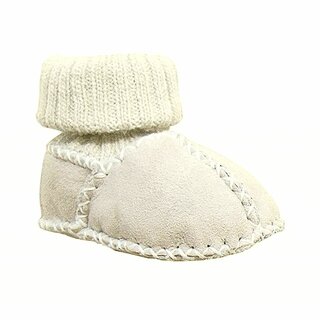 Baby-Lammfellschuhe mit Strickb&uuml;ndchen sand